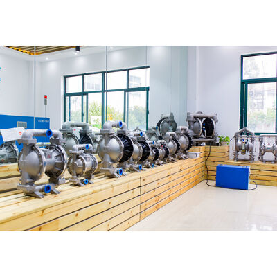 120psi Maksimum Basınca ve 40gpm Maksimum Akışa Sahip PP Malzemeli Pnömatik Diyaframlı Pompa
